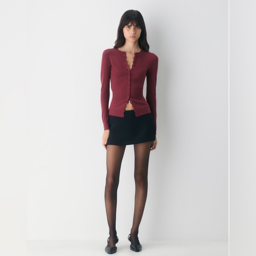 Aritzia - Jewel Mini Skort in Black - Size 4